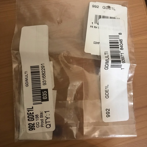 🌈 Rainbow Pave Sculpted Signature Heart Slider Necklace * Special Edition *💕 - Picture 7 of 7